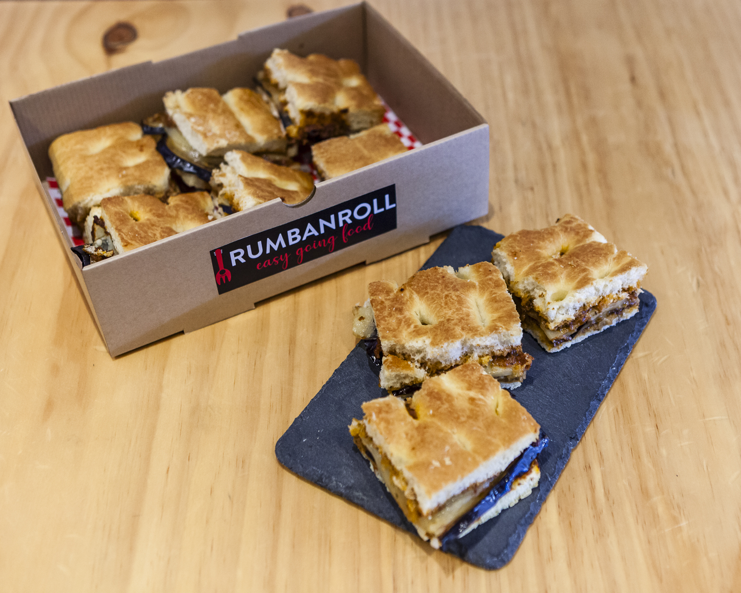 Coca de verduras para catering