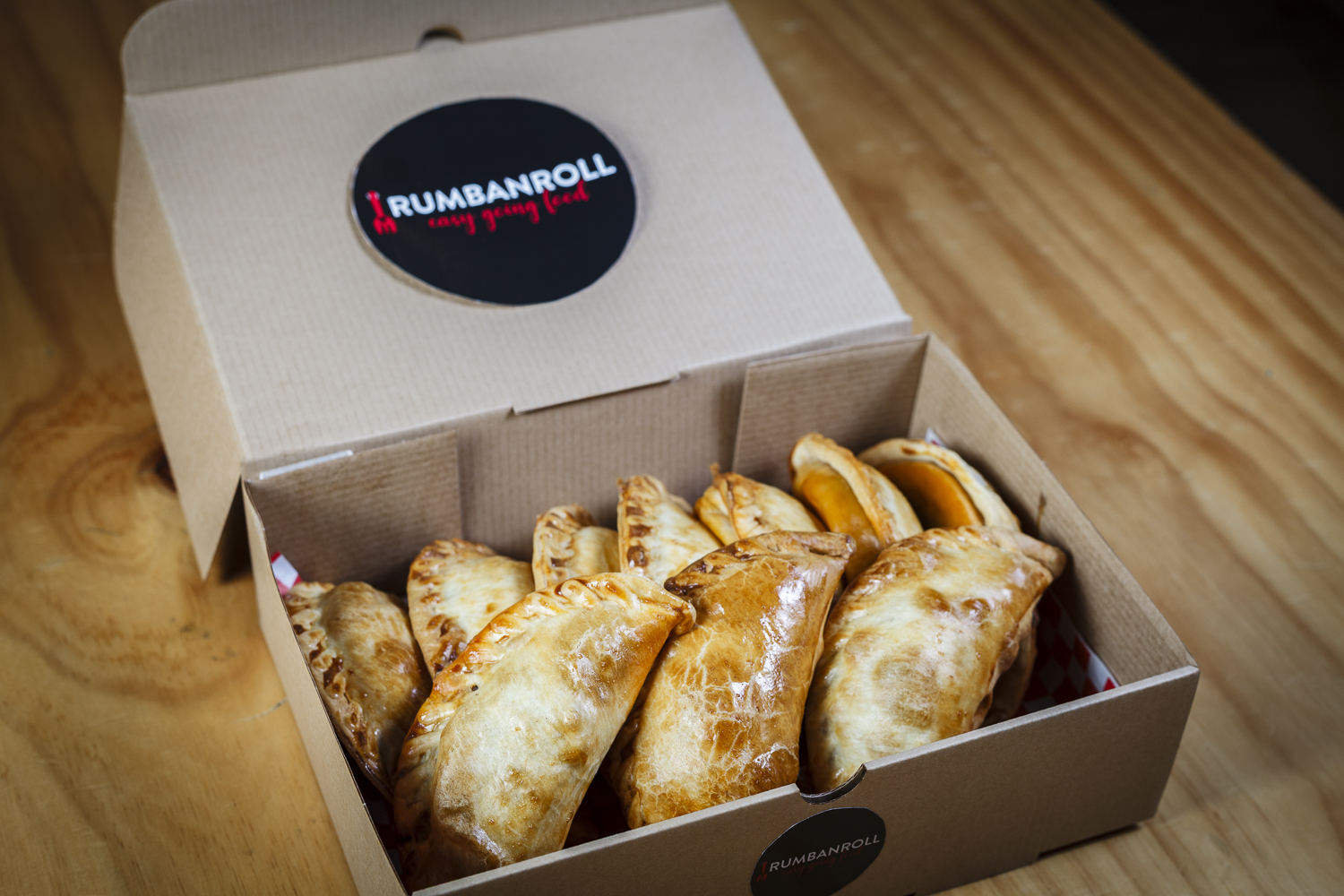 Caja de empanadas para catering