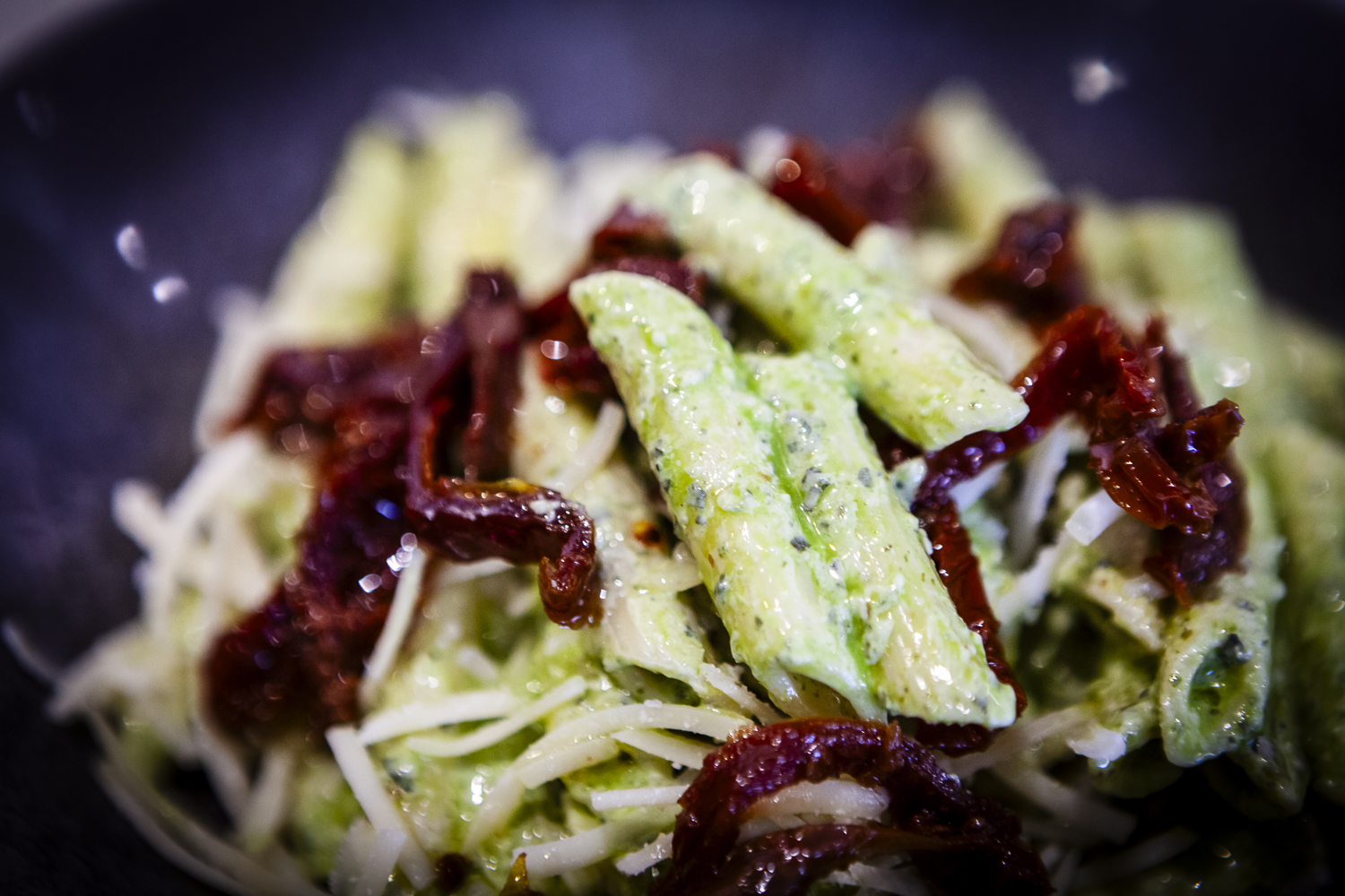 Plato de pasta con pesto